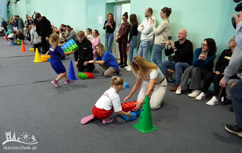 Radość, ruch i pomoc – galeria z Przedszkoliady