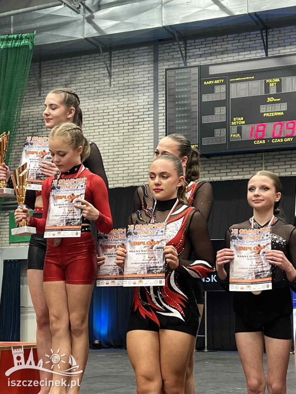 Wielki sukces UKS Akrofitness! Siedem medali w prestiżowych zawodach