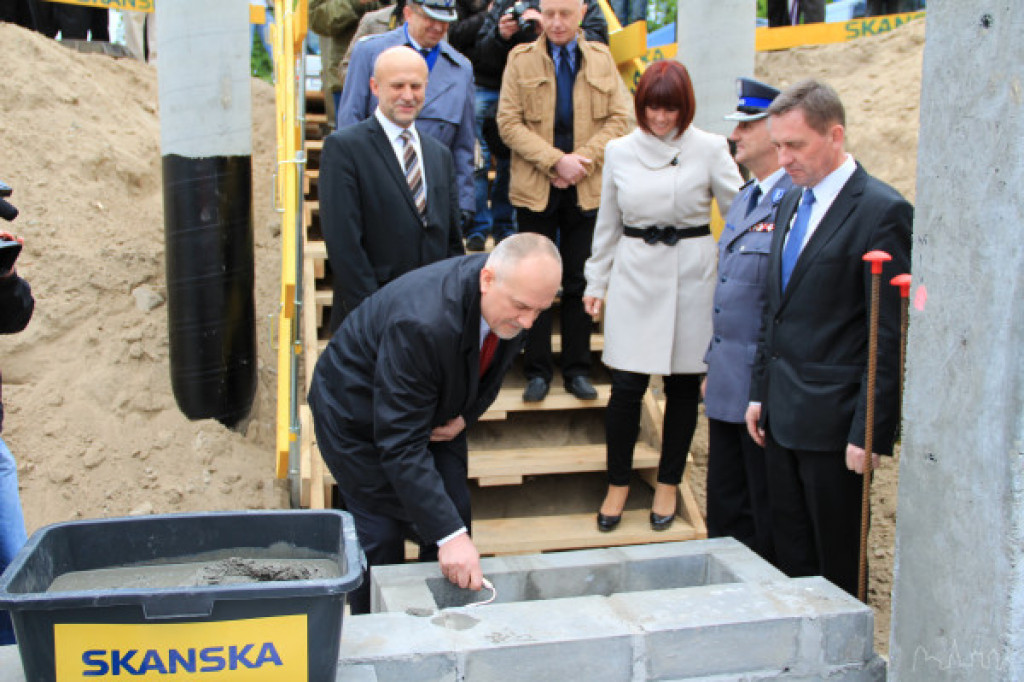 Wmurowanie kamienia węgielnego pod budowę Komendy Powiatowej Policji w Szczecinku