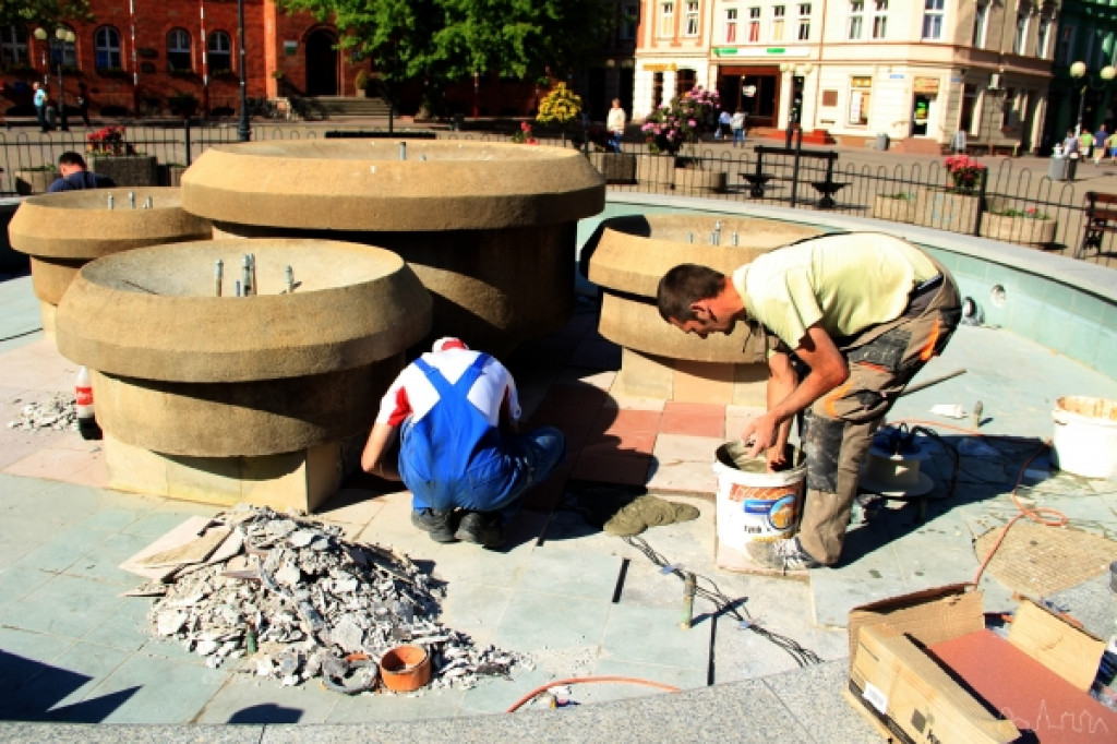 Nowe oświetlenie fontanny