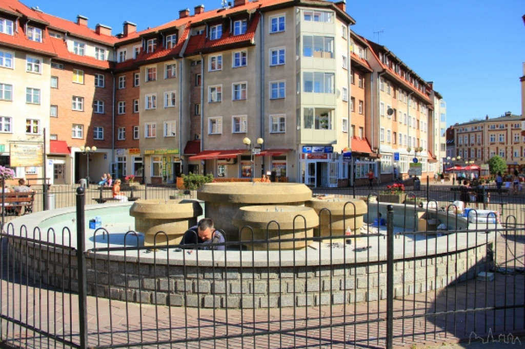 Nowe oświetlenie fontanny