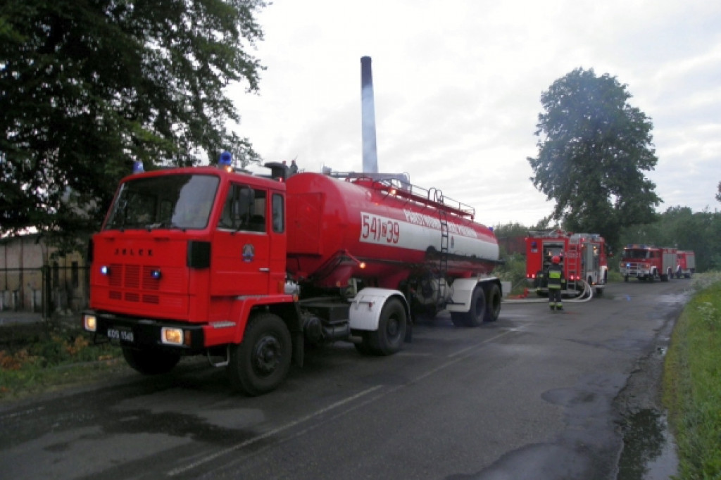 Pożar gorzelni w Grabiążu 31.05.2012