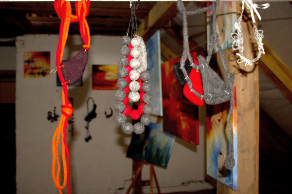 Człowiek się taki urodził i tworzy?  Monika Kolosz ? Perz