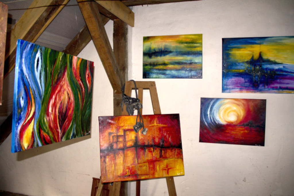 Człowiek się taki urodził i tworzy?  Monika Kolosz ? Perz