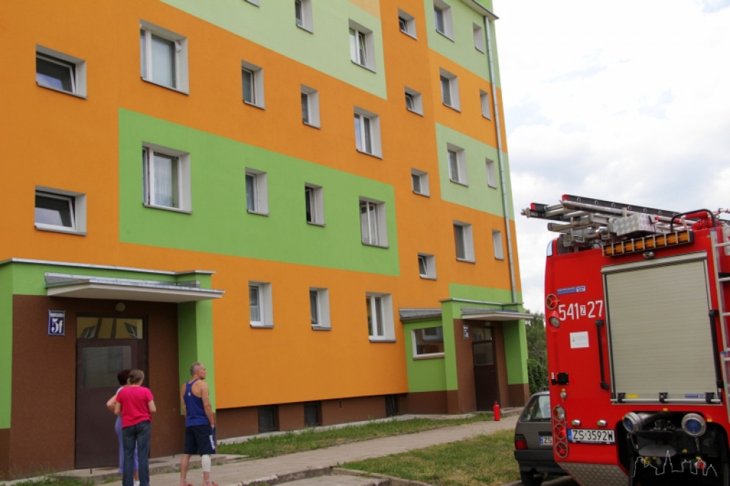 Akcja Straży Pożarnej przy ul. Wodociągowej (12.06.2012)