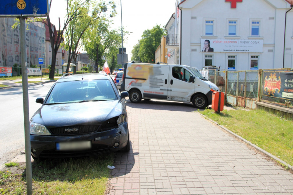 Kolizja przy szpitalu 15.06.2012