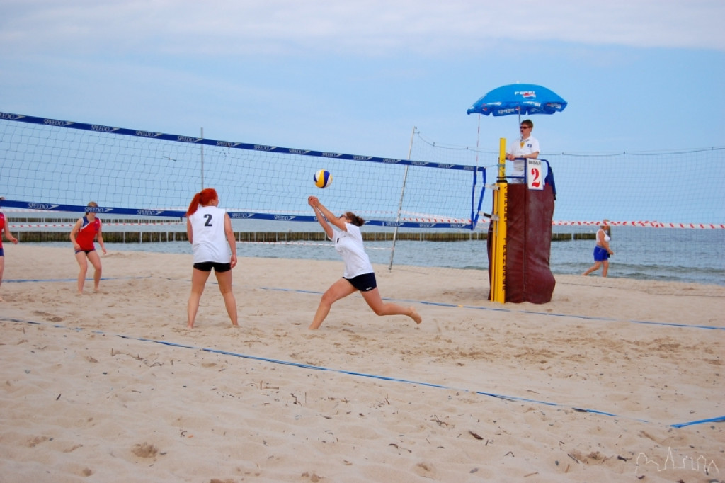 Młodzieżowe Mistrzostwa Województwa Zachodniopomorskiego w Siatkówce Plażowej - Ustronie Morskie 15.06.2012
