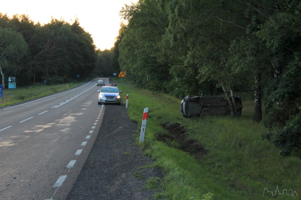 Dachowanie na 11 w kierunku Piły 28.06.2012