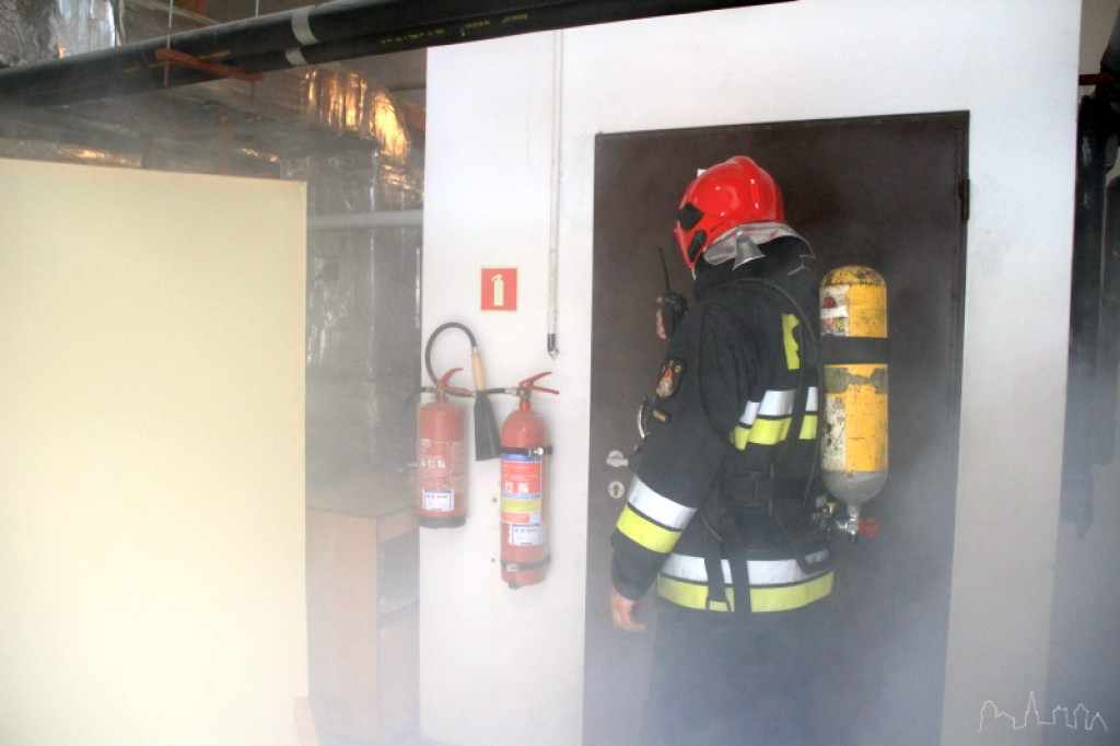 Ćwiczenia straży pożarnej w szczecineckim Szpitalu 29.06.2012