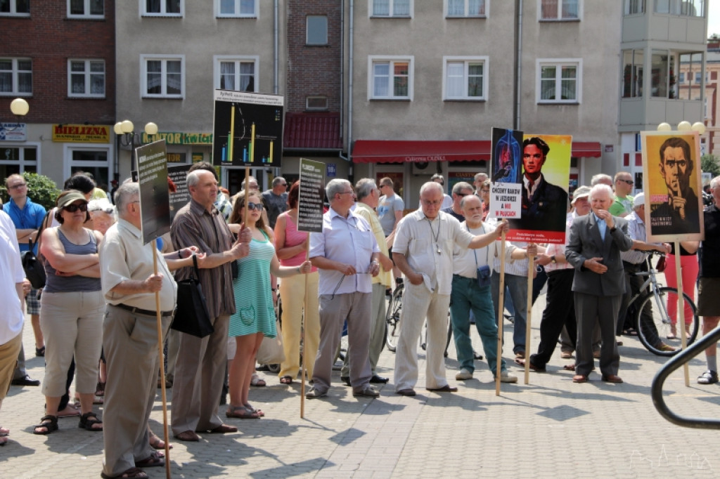 Manifestacja SIS TERRA 07.07.2012