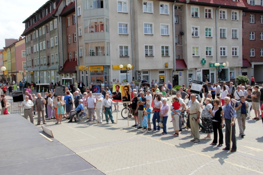 Manifestacja SIS TERRA 07.07.2012