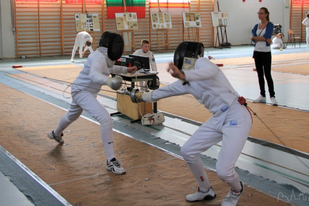 V Międzynarodowy Indywidualny Turniej Dziewcząt i Chłopców w Szabli i Szpadzie 07.07.2012