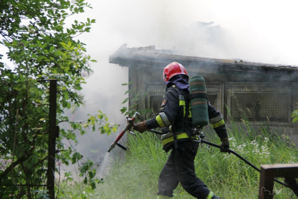 Pożar budynków ZGM 28-Lutego 10.08.2012
