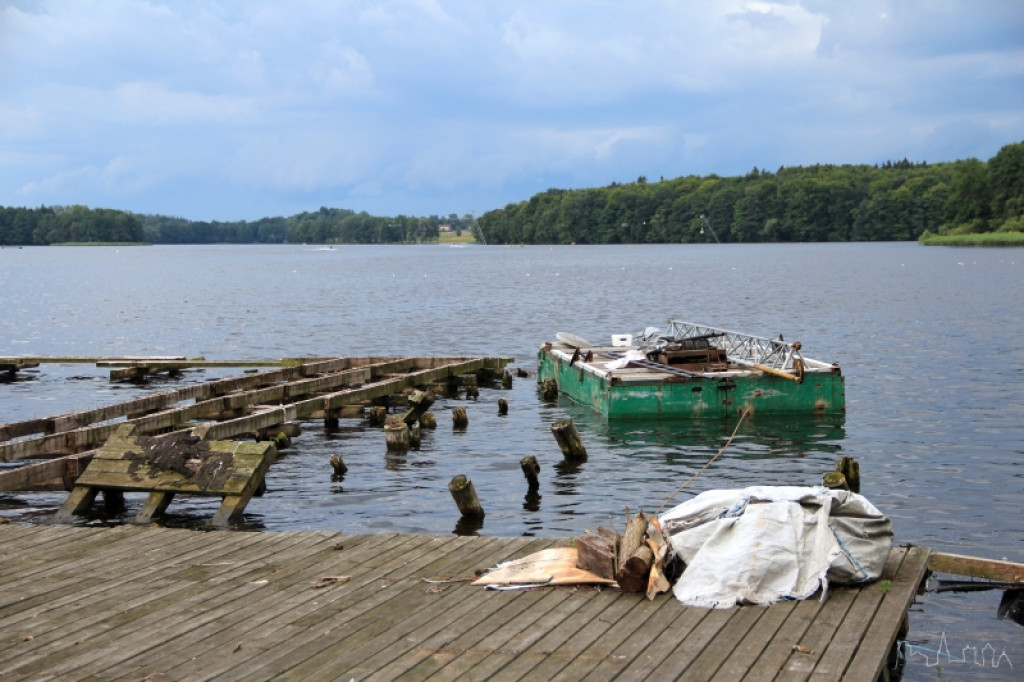 Prace przy byłej przystani LOK 11.07.2012