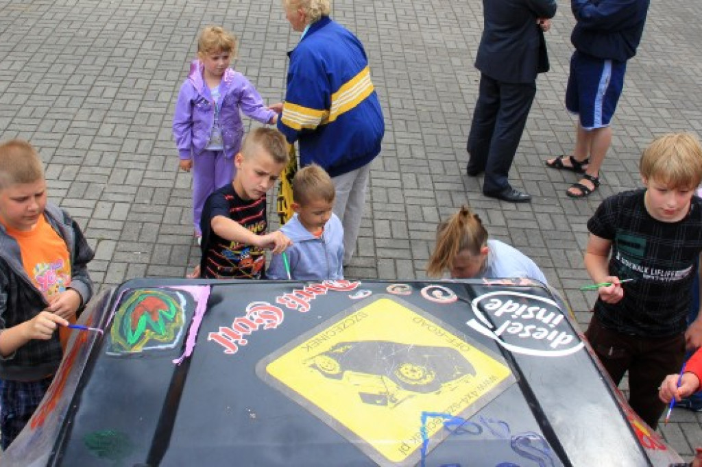 Rodzinne wakacje z SAPiKiem - Piknik Motoryzacyjny 13.07.2012