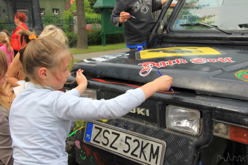 Rodzinne wakacje z SAPiKiem - Piknik Motoryzacyjny 13.07.2012