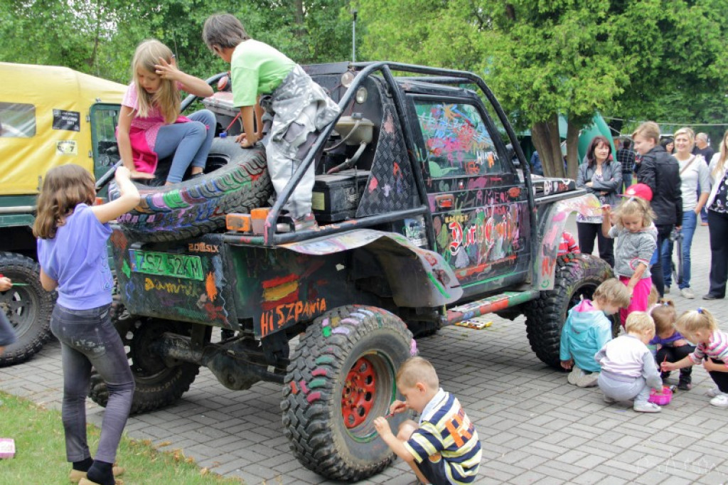Rodzinne wakacje z SAPiKiem - Piknik Motoryzacyjny 13.07.2012
