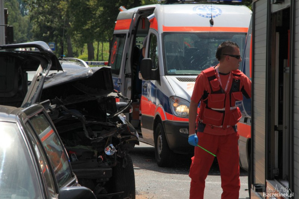 Groźny wypadek na DK 11 na wysokości Dalęcina 24.07.2012