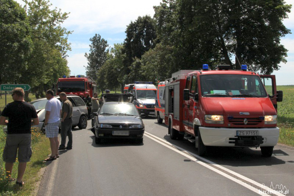 Groźny wypadek na DK 11 na wysokości Dalęcina 24.07.2012