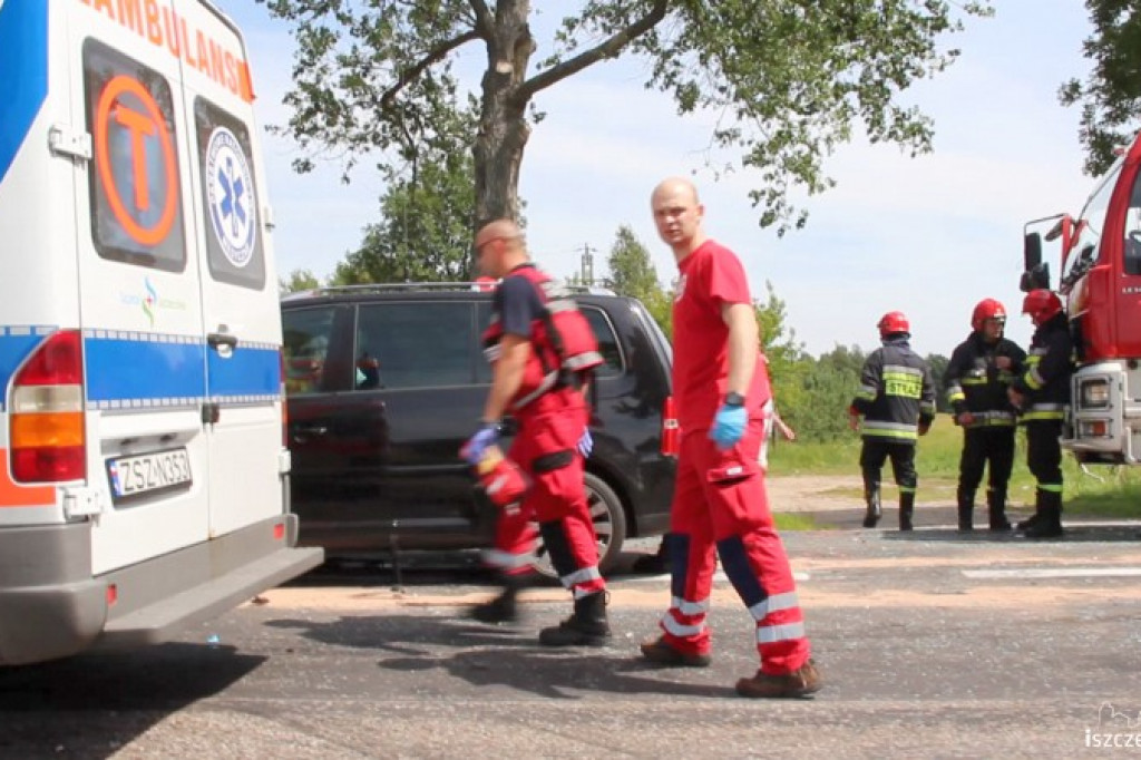 Groźny wypadek na DK 11 na wysokości Dalęcina 24.07.2012
