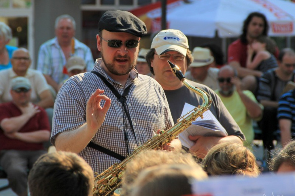 Plac Wolności w dźwiękach saksofonów 26.07.2012