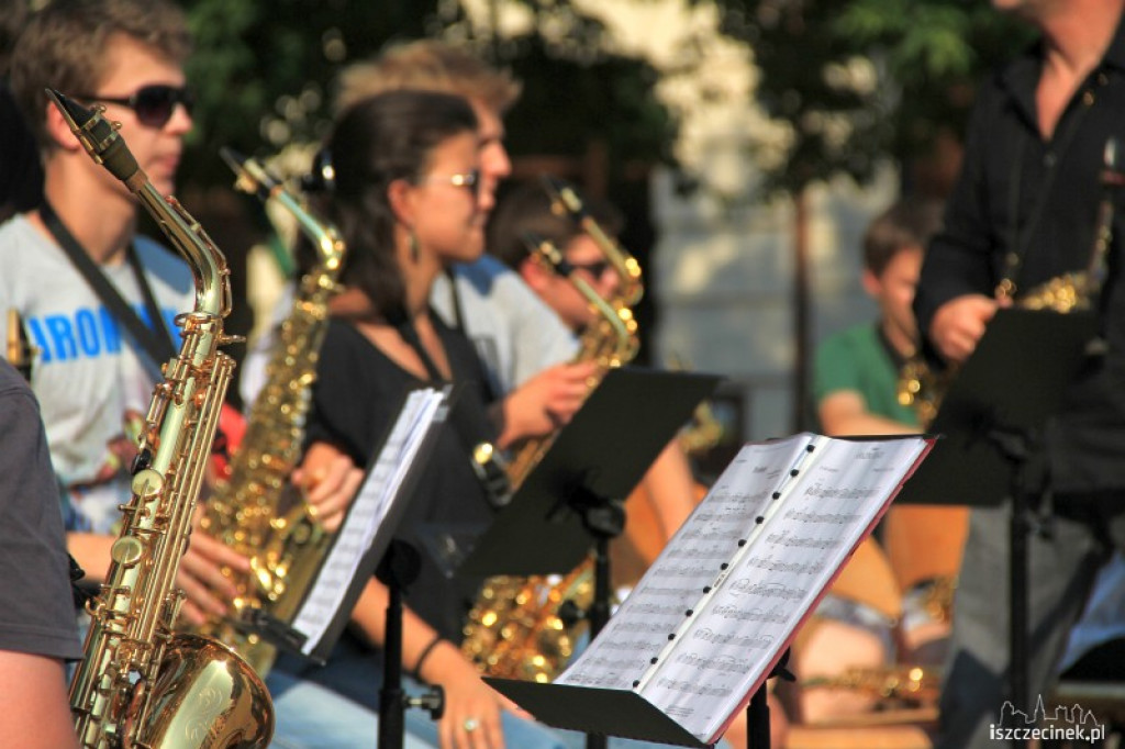 Plac Wolności w dźwiękach saksofonów 26.07.2012
