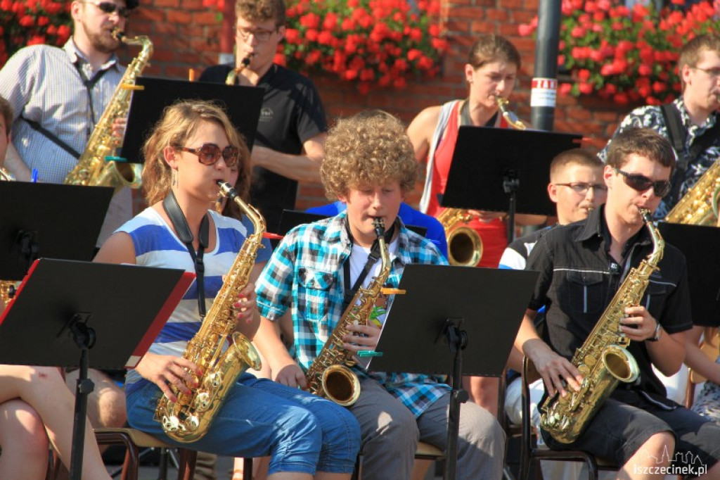 Plac Wolności w dźwiękach saksofonów 26.07.2012