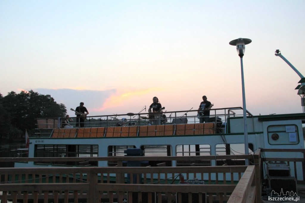 Nalepa Band przy wieży Bismarcka w Szczecinku 27.07.2012