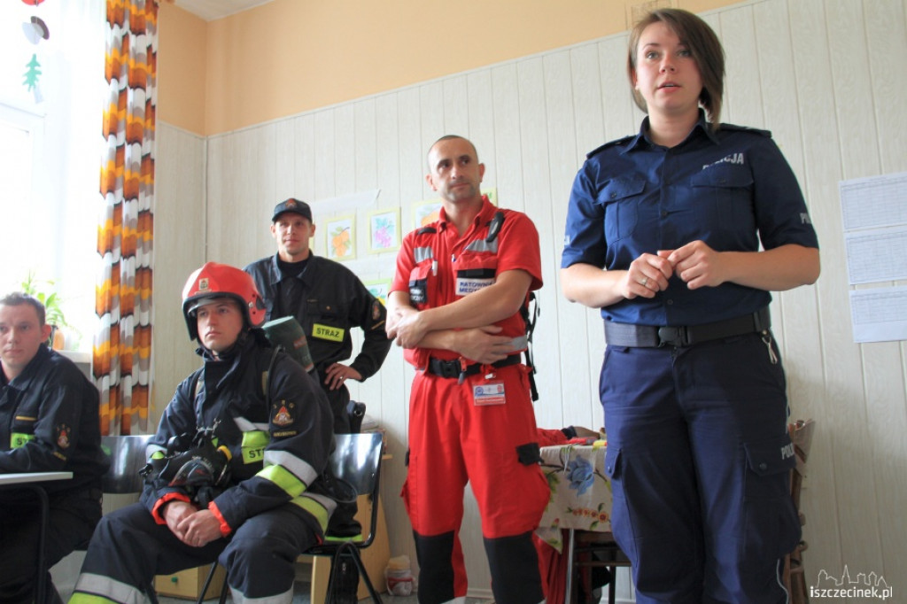 Bezpieczeństwo pierwsza klasa 21.09.2012
