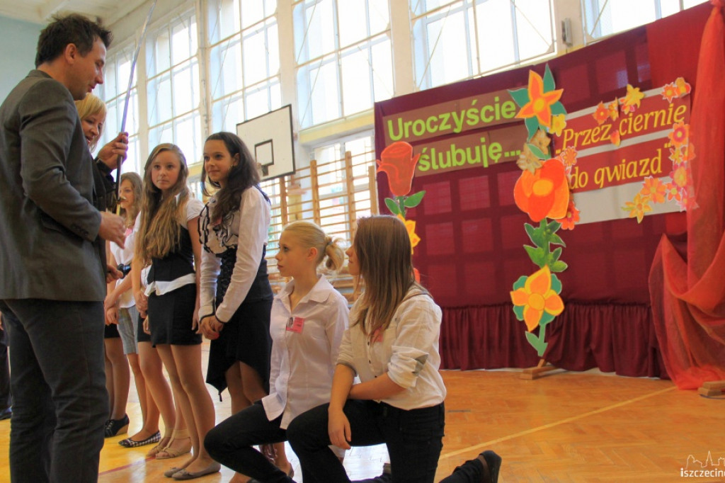 Uroczyste ślubowanie pierwszoklasistów w Gimnazjum nr 1 22.09.2012