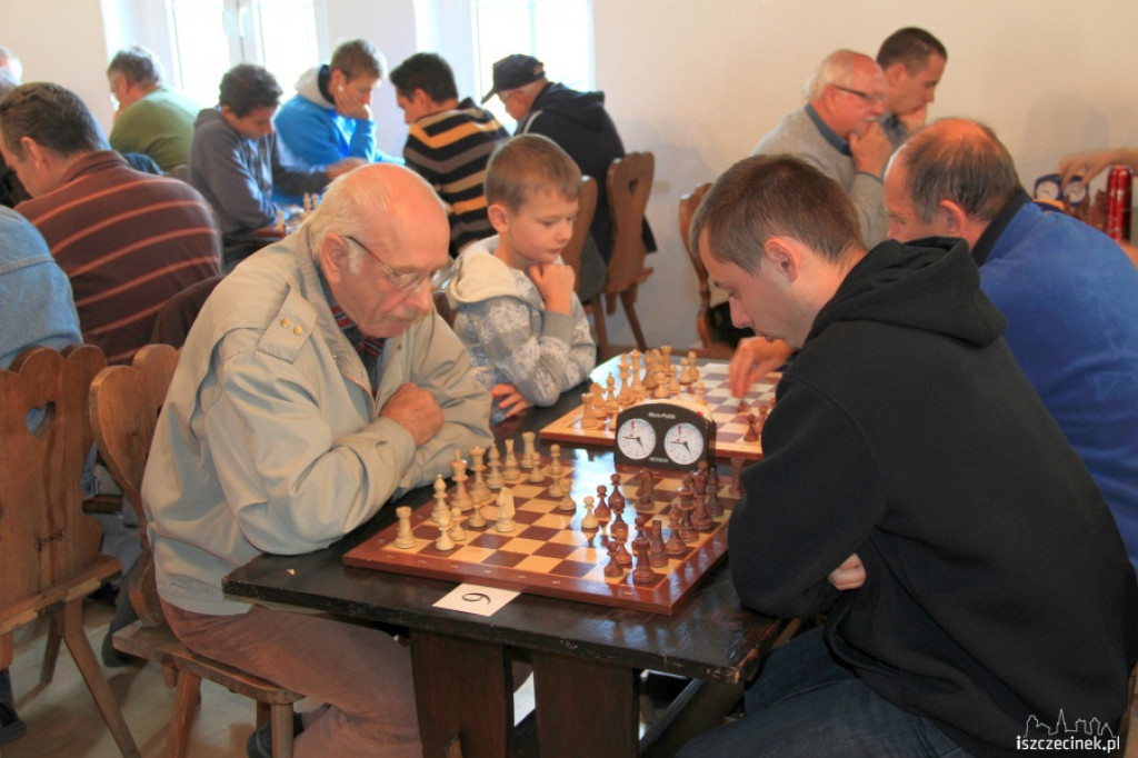 IX Ogólnopolski Turniej Szachowy o Złotą Wieżę Warcisława IV 23.09.2012