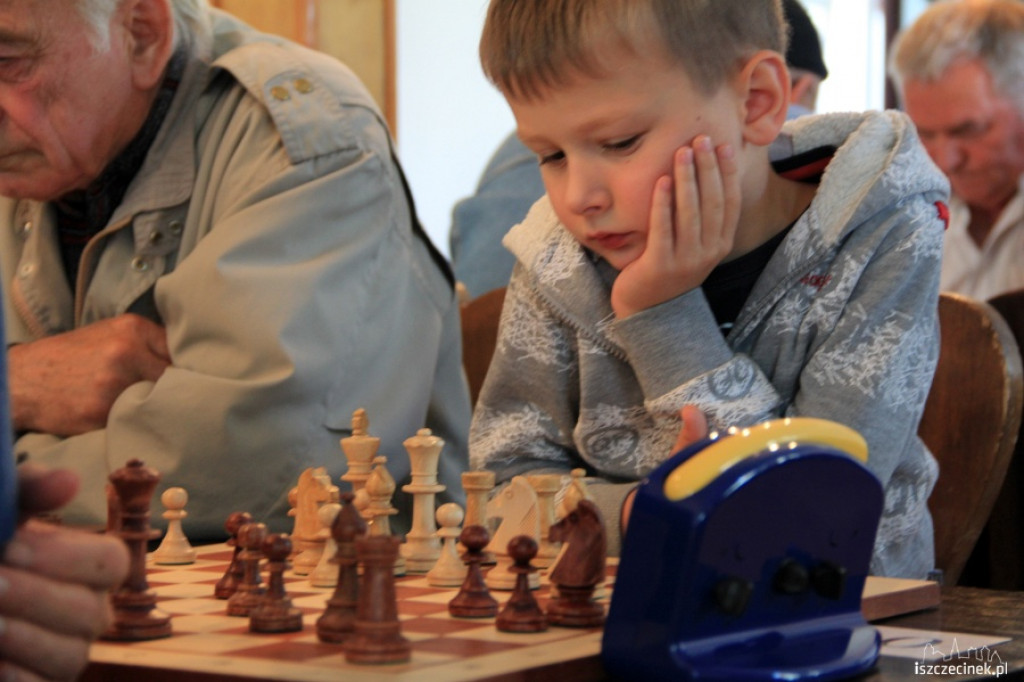 IX Ogólnopolski Turniej Szachowy o Złotą Wieżę Warcisława IV 23.09.2012