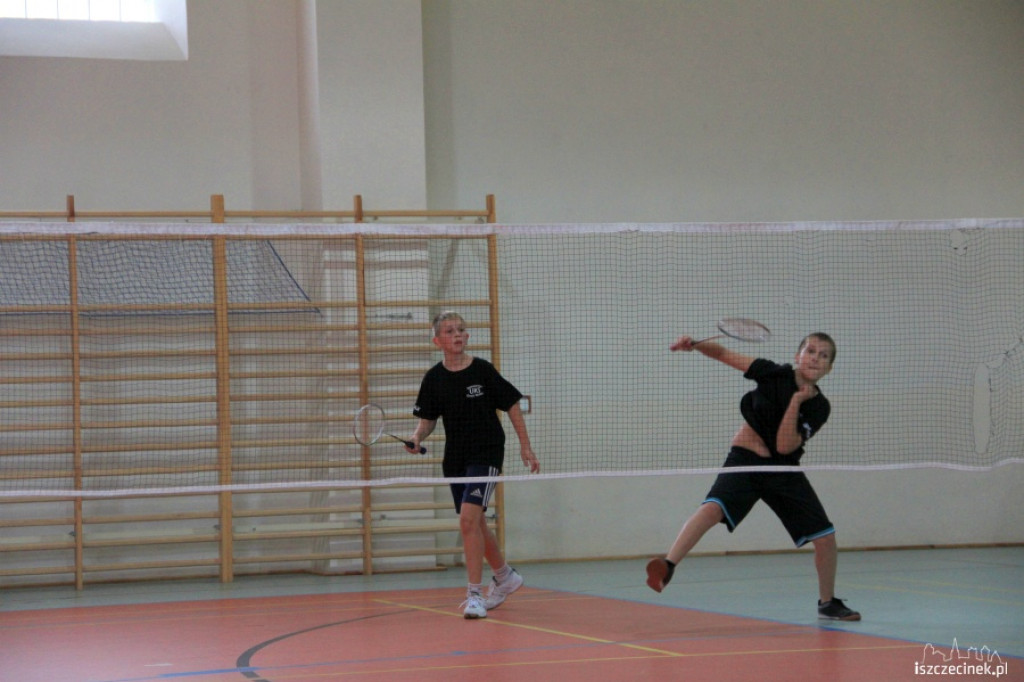 XIII Wojewódzka Olimpiada Młodzieży w Badmintonie 22.09.2012