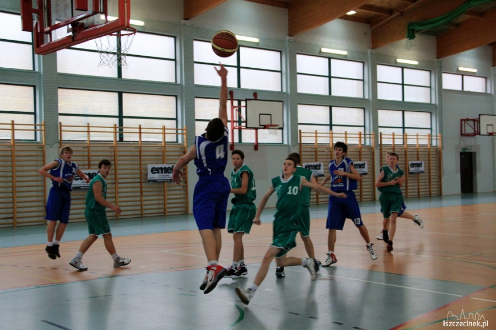 UKS Emet Basket - Herkules Białogard 27.10.2012