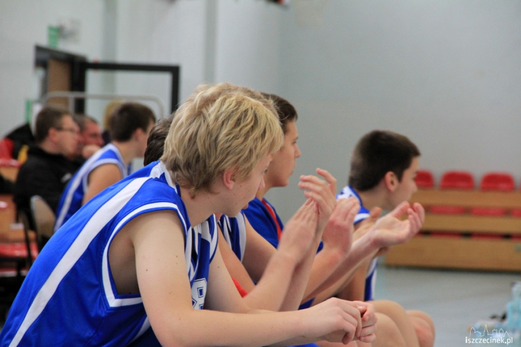 UKS Emet Basket - Herkules Białogard 27.10.2012