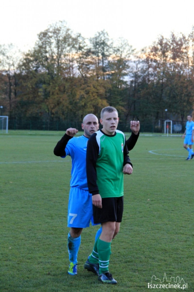 Błękitni Szczecinek ? Mirstal Mirosławiec 28.10.2012