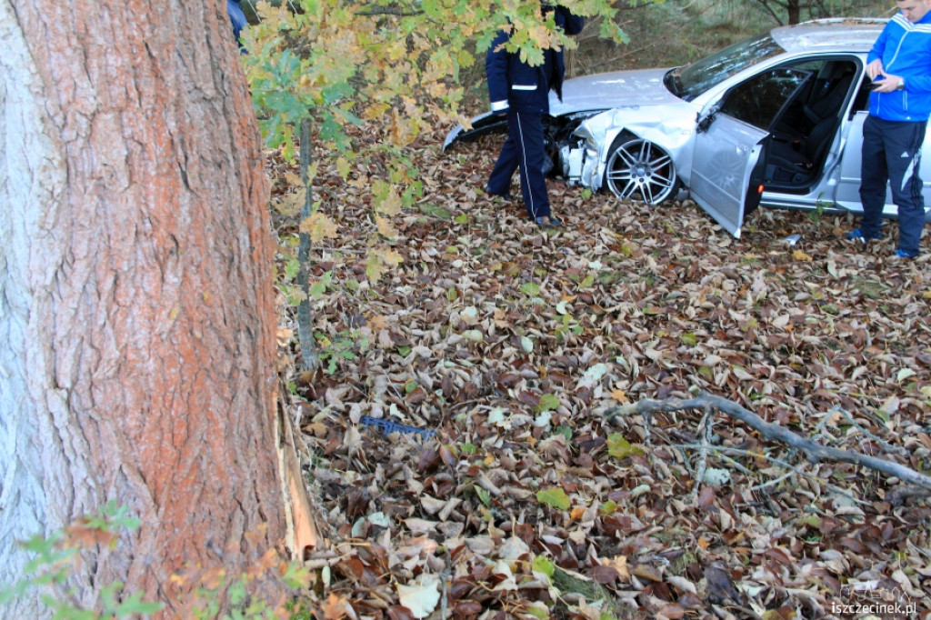 Dachowanie Audi koło Radacza 29.10.2012