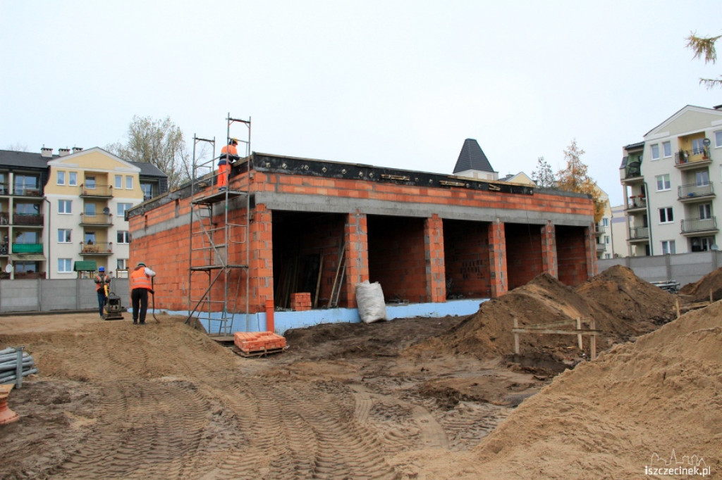 Budowa KPP w Szczecinku, SKANSKA dla dzieci 31.10.2012