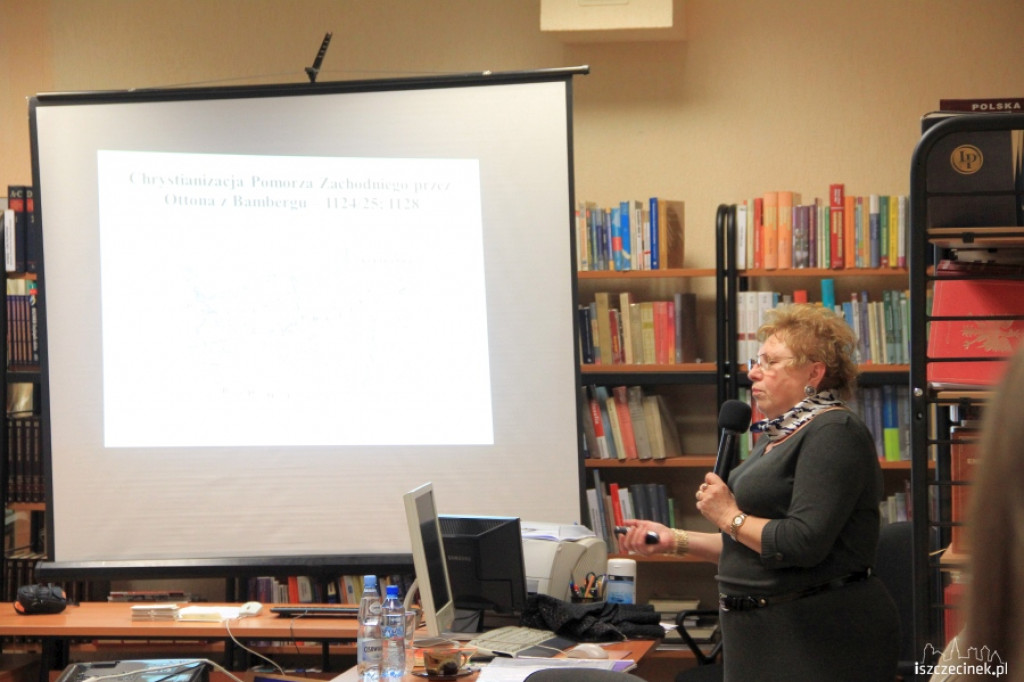 O historii Gryfitów w Miejskiej Bibliotece 06.11.2012