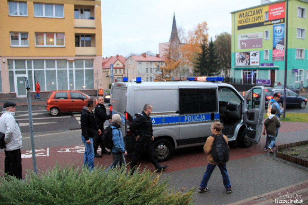 Interwencja policjanta po służbie 09.11.2012