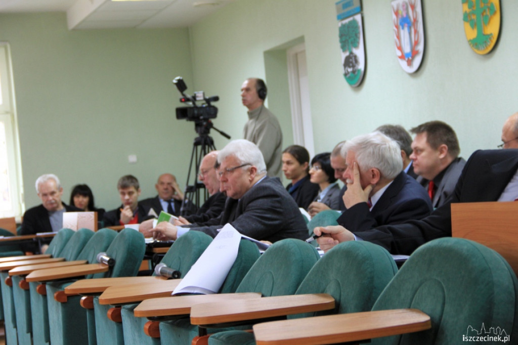 Sesja Rady Powiatu w Szczecinku 09.11.2012
