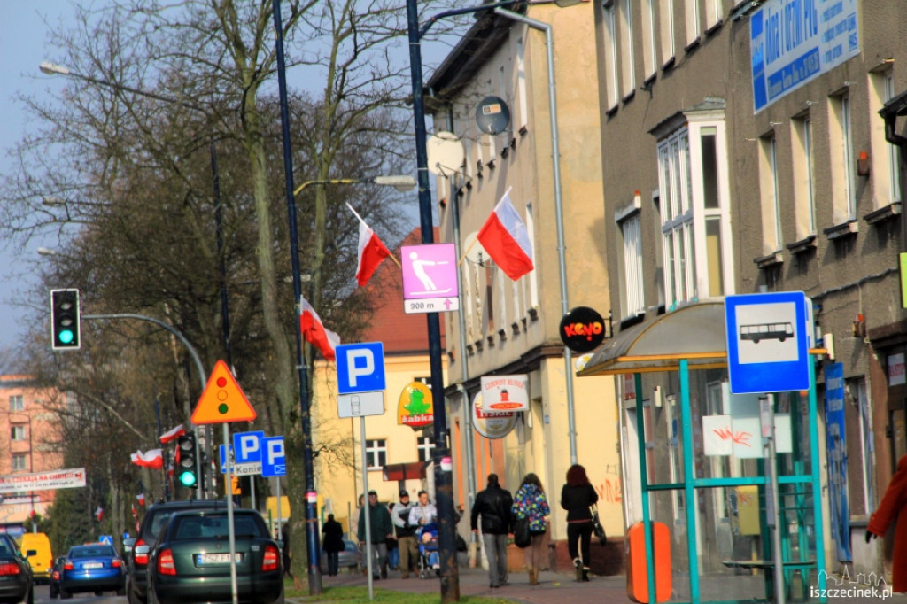 Ulice Szczecinka przed Świętem Niepodległości 10.11.2012