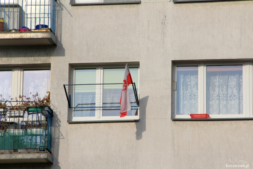 Ulice Szczecinka przed Świętem Niepodległości 10.11.2012