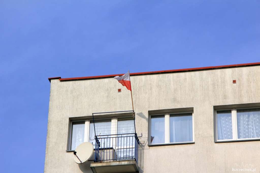 Ulice Szczecinka przed Świętem Niepodległości 10.11.2012