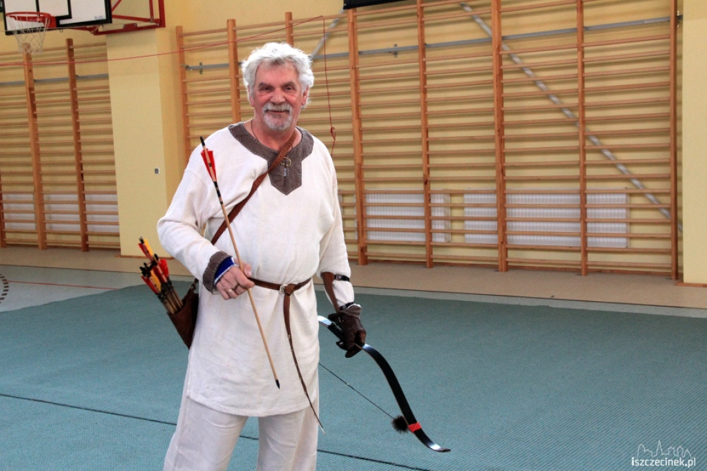 Turniej Łuczników Tradycyjnych z okazji Święta Niepodległości 10.11.2012