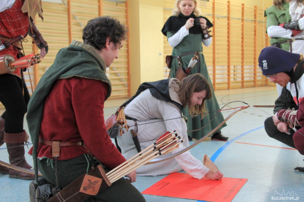 Turniej Łuczników Tradycyjnych z okazji Święta Niepodległości 10.11.2012