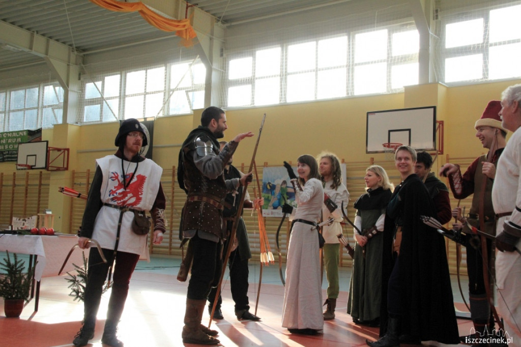 Turniej Łuczników Tradycyjnych z okazji Święta Niepodległości 10.11.2012