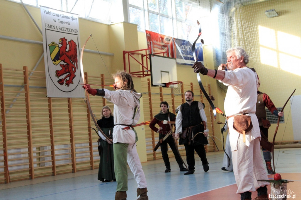 Turniej Łuczników Tradycyjnych z okazji Święta Niepodległości 10.11.2012