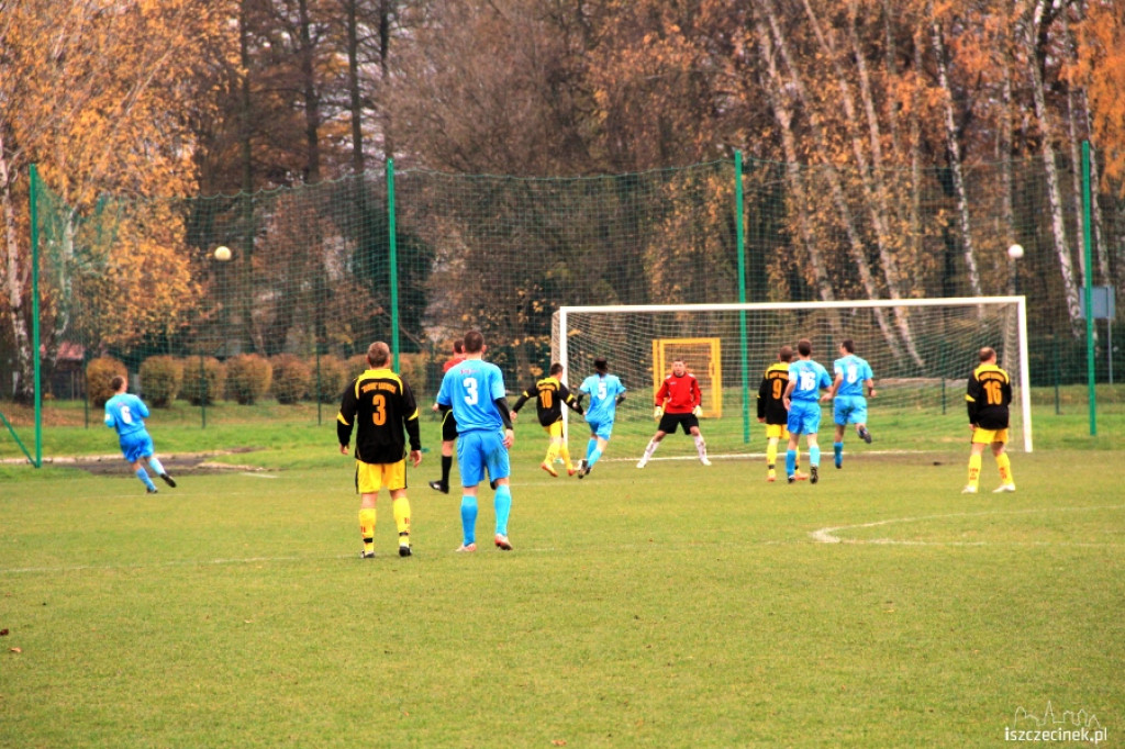 Błękitni Szczecinek - Błonie Barwice 11.11.2012