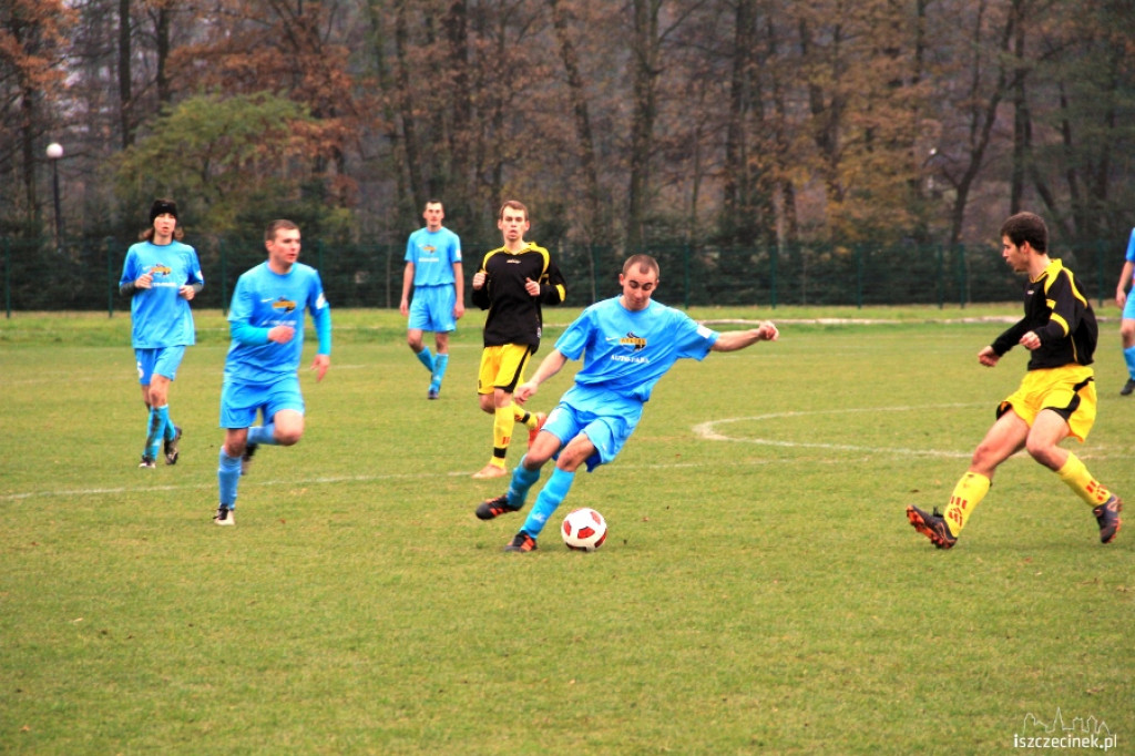 Błękitni Szczecinek - Błonie Barwice 11.11.2012